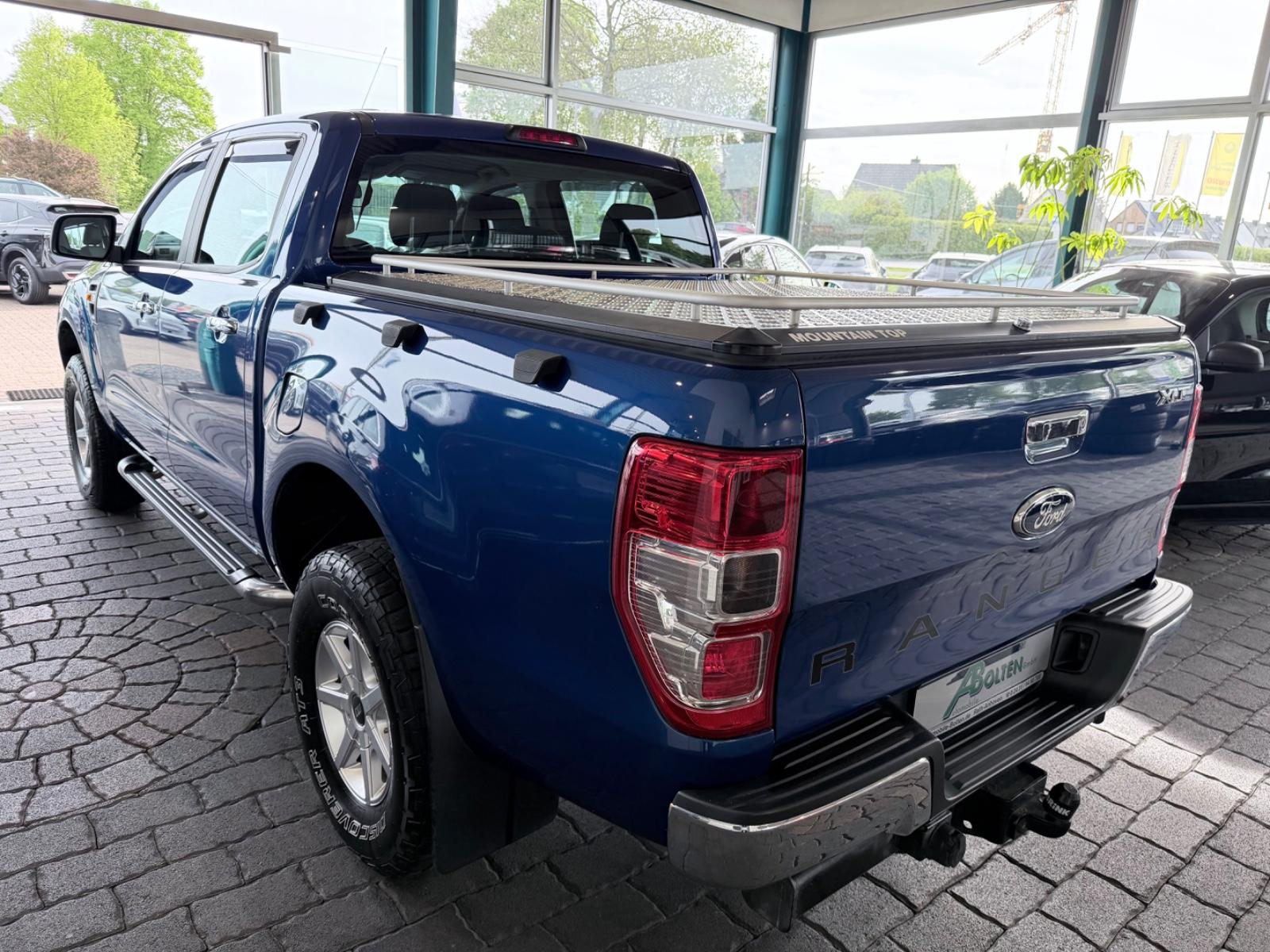FORD RANGER XLT 2.2 TDCI 150ch 4X4 - DOUBLE CABINE - ATTELAGE 3,35T - JANTES ALLIAGE - MARCHEPIEDS - RÉGULATEUR - CLIMATISATION
