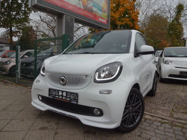 Smart ForTwo coupe BRABUS Style,Navi,Kamera,Leder,JBL