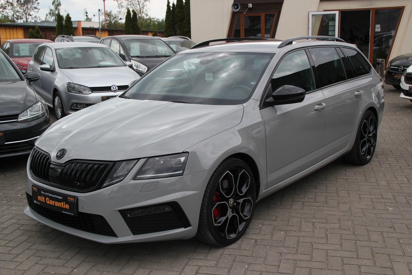 Skoda Octavia RS 4x4+SHZ+MEMORY+KEYLESS+NAVI+ALU+VIRTU