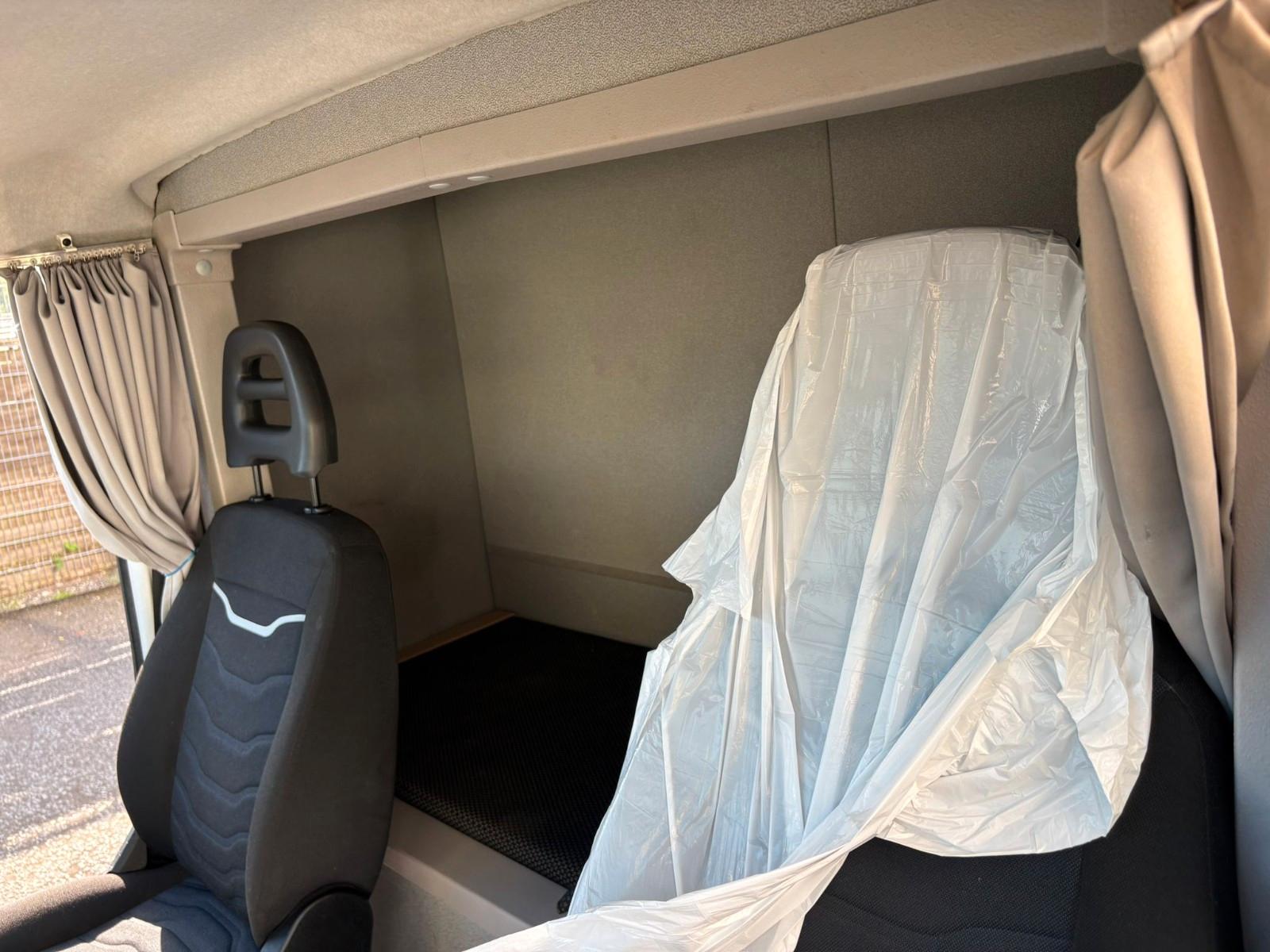 Iveco Daily 70C18/UNIKAT/XXL 5.30P/Schlafkabine/Klima/