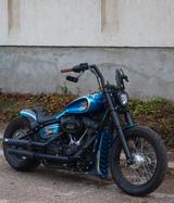 Harley-Davidson Softail Street Bob 114 FXBBS Custom - HARLEY-DAVIDSON STREET BOB CUSTOM