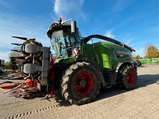 Fendt Feldhäcksler Katana 65 S4