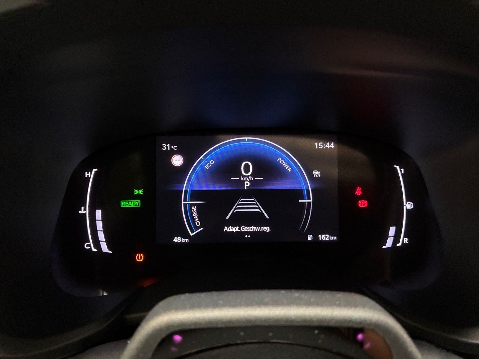 Fahrzeugabbildung Toyota Aygo X Lounge Hybrid Premium Canvas Faltdach +JB