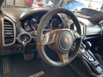Porsche Cayenne Turbo *PANO*VOLLLEDER*KAMERA*TOTASSIST*