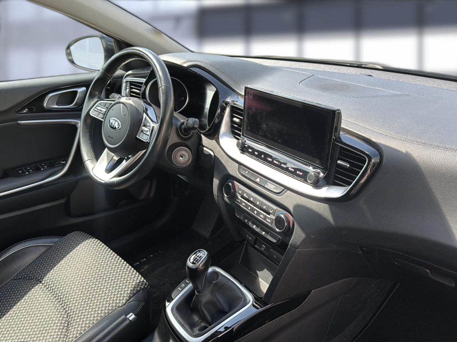 Fahrzeugabbildung Kia XCeed JBL Sound Edition
