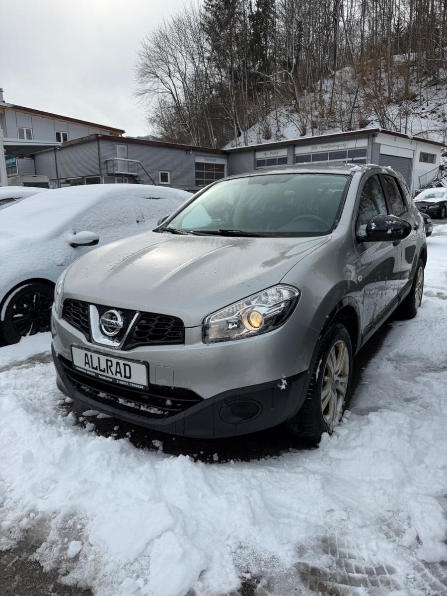 Nissan Qashqai +2 Visia 4X4 7-Sitzer