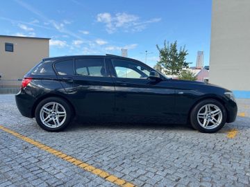 BMW 120 - 6