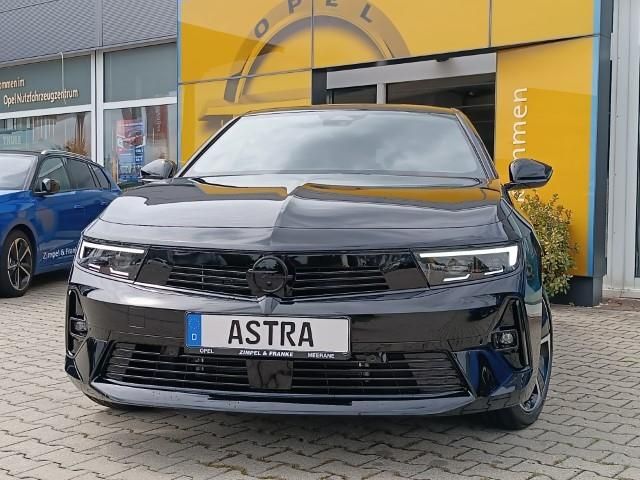 Opel Astra — fotografia 2