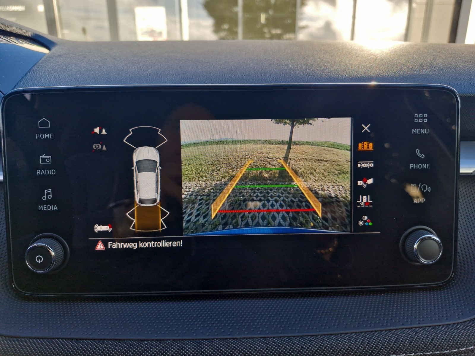 Fahrzeugabbildung SKODA Fabia Tour ACC KLIMA LED