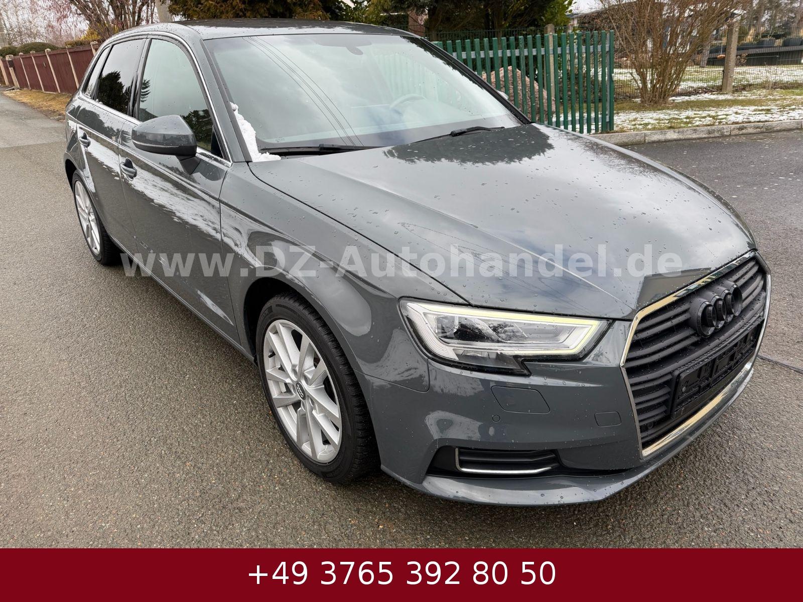 Audi A3 Sportback Navi LED Scheinwerfer keine E Mails