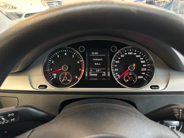 Volkswagen Passat Variant Trendline *2. Hand*Klima*SHZ*MP3*
