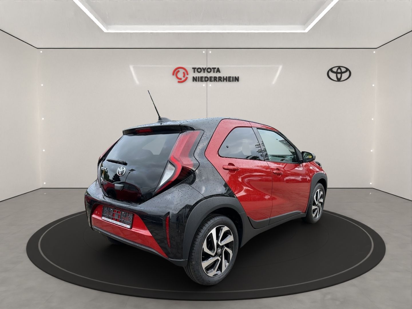 Toyota Aygo X Teamplayer KLIMA+RFK+CARPLAY imagem 3