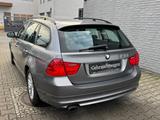 BMW 318i touring Automatik Xenon Navi PDC Alu - BMW aus 2009: Kombi