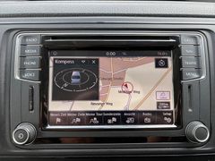 Fahrzeugabbildung Volkswagen T6 Multivan 150 PS DSG - AHK*NAV*SITZHZG*PDC!!!