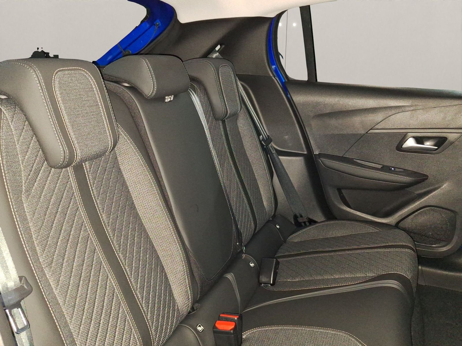 Peugeot 208 - Bild 17