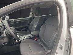 Renault Megane IV 1.6 E-TECH Plug-in  Grandtour