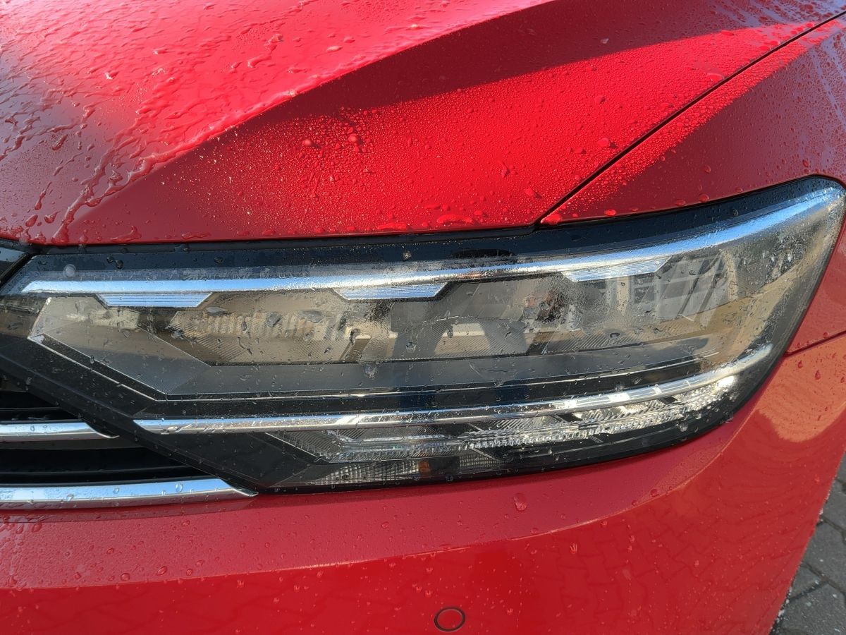 Volkswagen Passat Variant - Bild 16