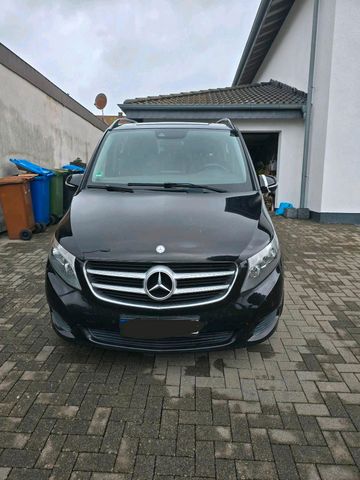 MERCEDES-BENZ Mercedes V220 CDI 7-Sitzer/ Automatik/ Tur...