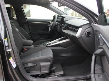 Audi A3 Sportback 35 1.5 TFSI S-tronic advanced