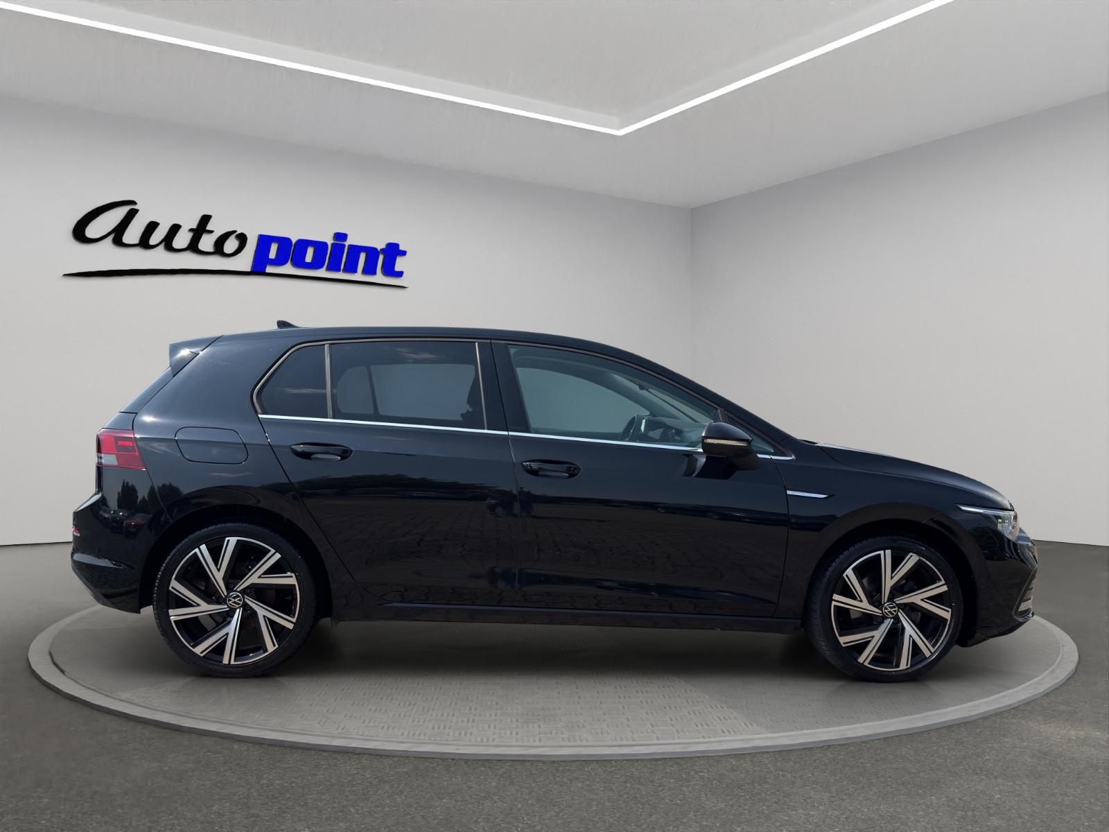 Volkswagen Golf VIII Lim. Style 1.5 eTSI NAVI APP AMBIENTE, миниатюра 4