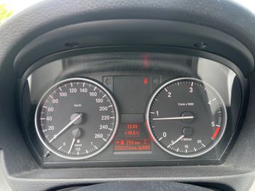 BMW 320 - 12