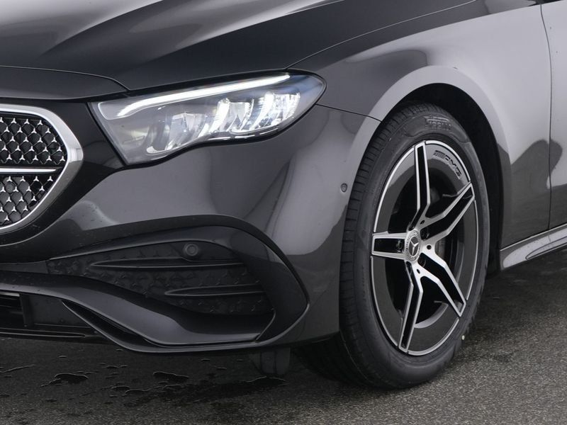Fahrzeugabbildung Mercedes-Benz E 200 AMG*Totwinkel*Kamera*LED*19"*MBUX*CarPlay