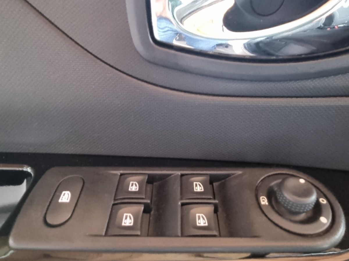 Fahrzeugabbildung Renault Captur Luxe ENERGY TCe 90