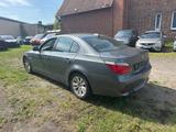 BMW 523 5 Limousine 523 i - BMW 523 aus 2006: 523i