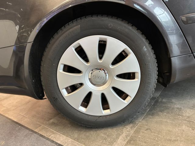 MYAUTOCENTER – Gebraucht- und Jahreswagen mit Werkstattservice in Pfaffenhofen Audi A4 Avan *TEMPO*PDC*NAVI*SZHZ*XENON*