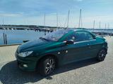 Peugeot 206 2.0 Sport Sport - Peugeot 206 Sport mit Benzin-Antrieb