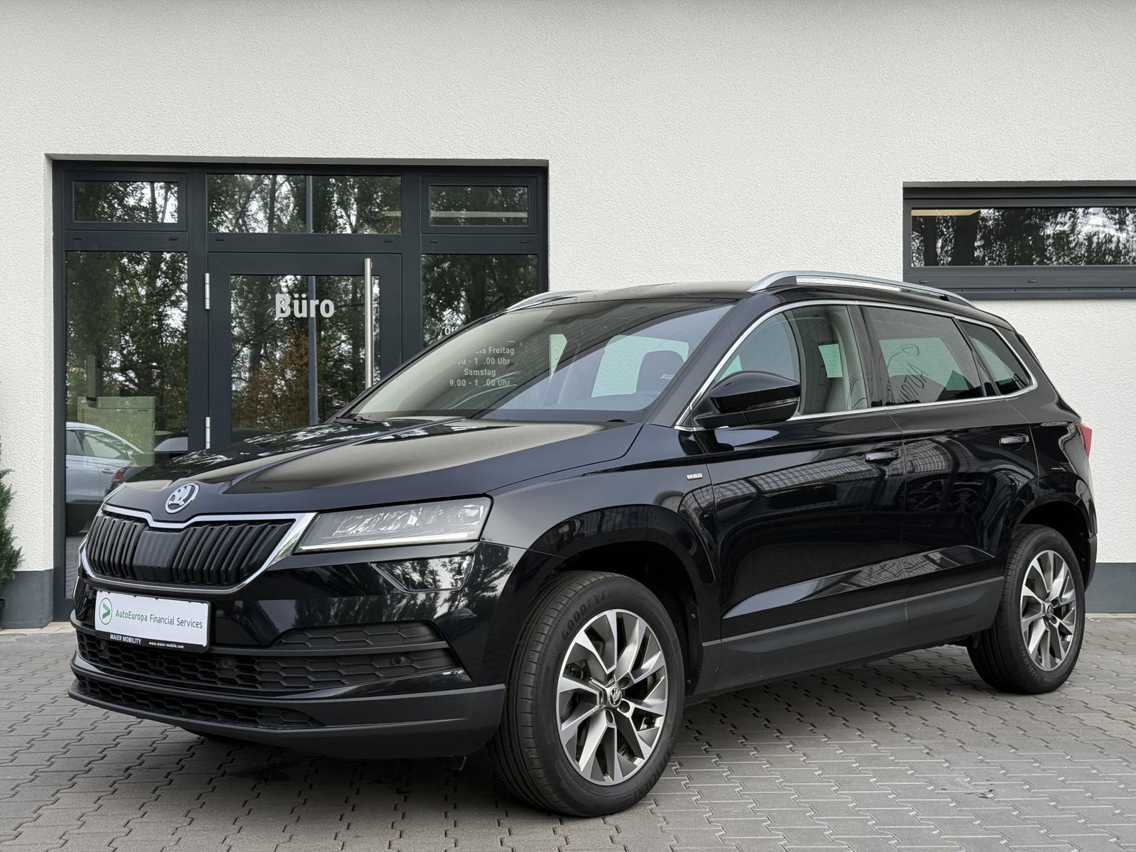 Skoda Karoq Clever 1.5 TSI DSG ACC+LED+KESSY+AHK+PDC+