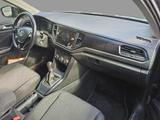 Volkswagen T-Roc 1.0 TSI LANE+NAVI+BT+USB+LM+SHZ+2xPDC - : Geländewagen, Us