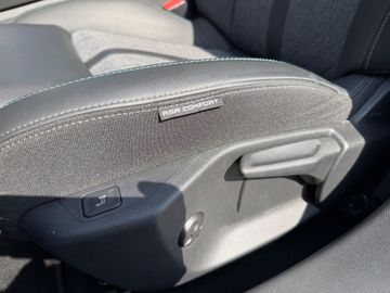Peugeot 408 - 7