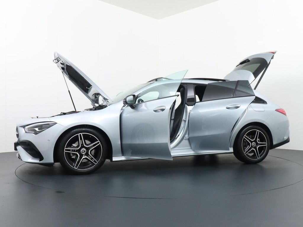 Mercedes-Benz CLA 180 Shooting Brake Star Edition AMG Line | P