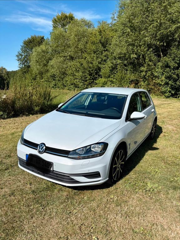 Image of Volkswagen Golf