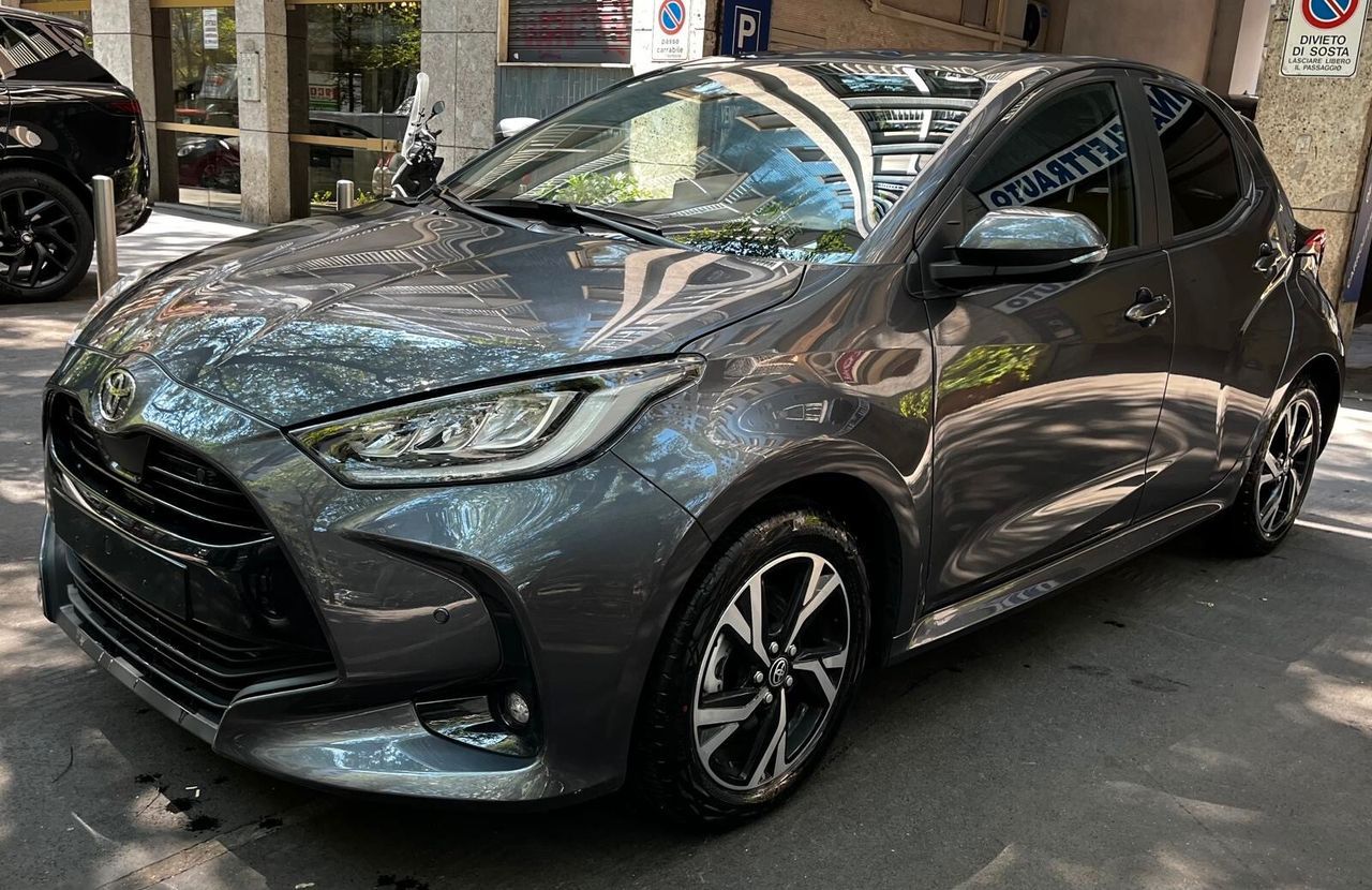 Toyota Yaris 1.5 Hybrid 5 porte Trend imagem 3
