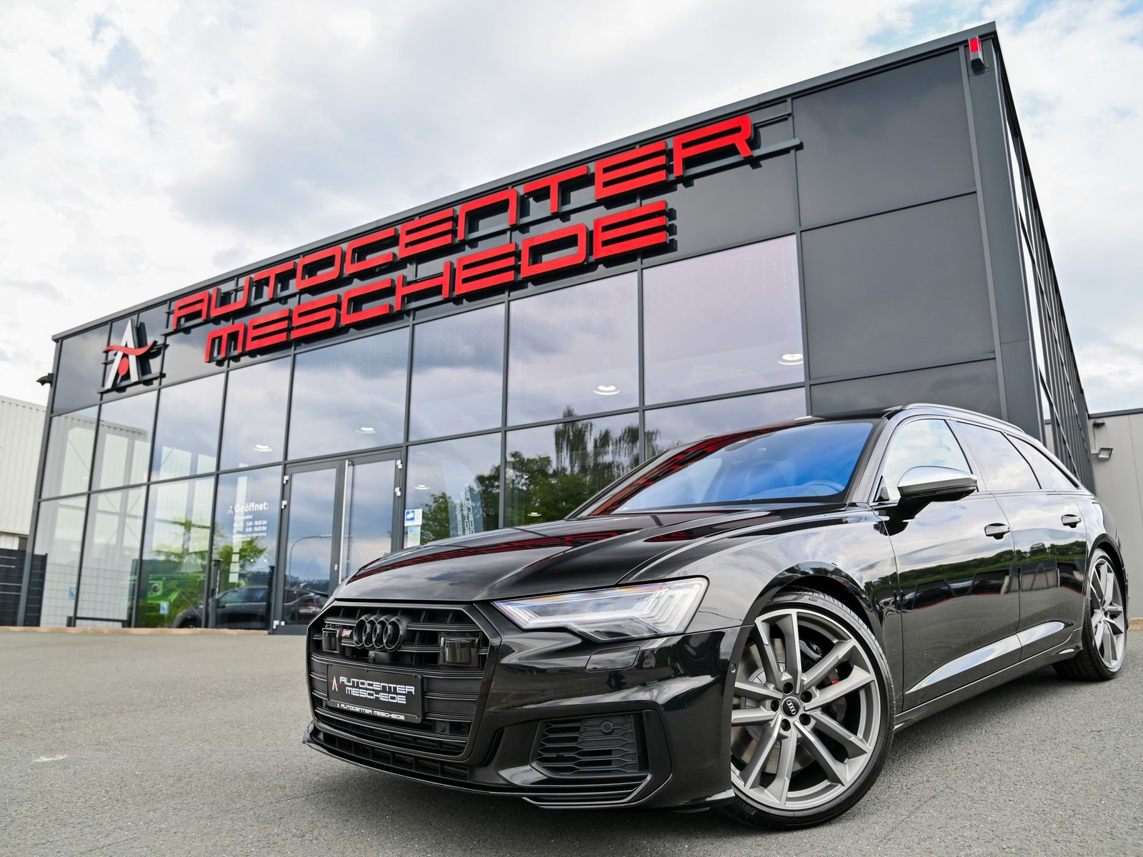 AUDI S6 Avant 3.0 TDI S-Sitze* Pano* AHK* Luft* 21" *