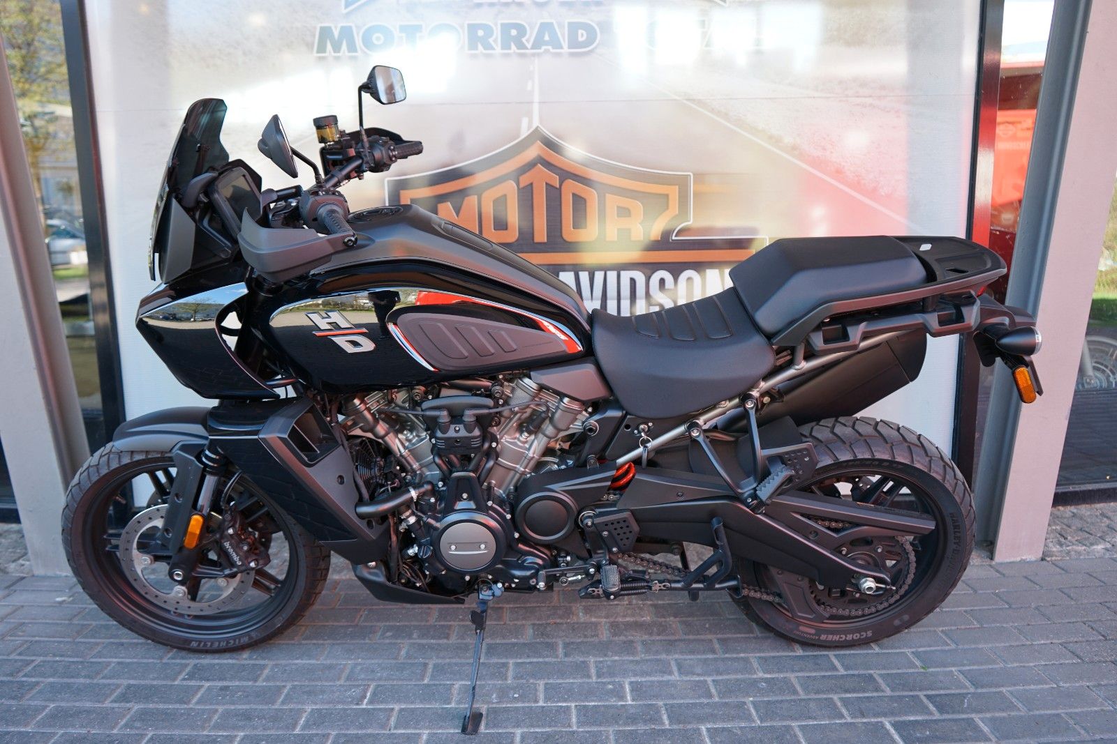 Fahrzeugabbildung Harley-Davidson Pan America - Gepflegt - Wenig KM