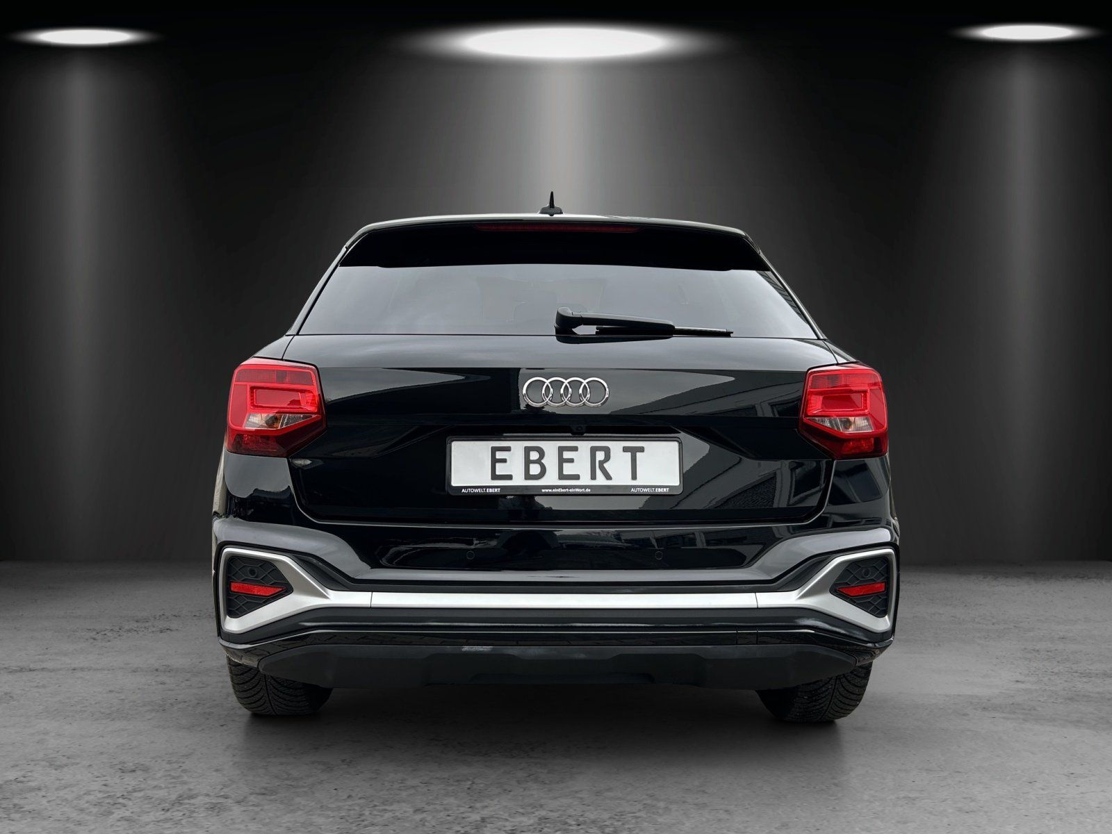 Fahrzeugabbildung Audi Q2 35 1.5 TFSI S-tronic S-line/MMI-Navi/LED/APS+