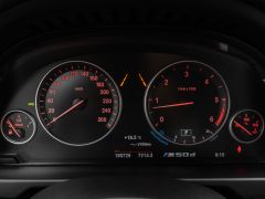 Foto Nummer 37: BMW X5 M50
