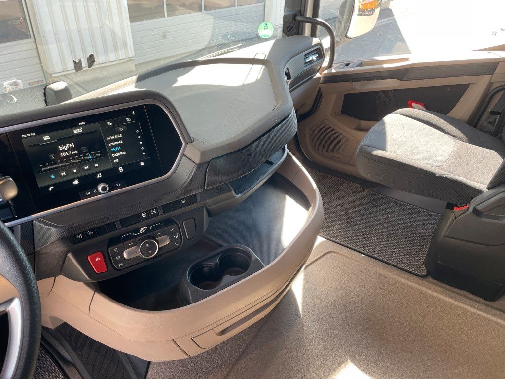 Fahrzeugabbildung DAF FT XG 480