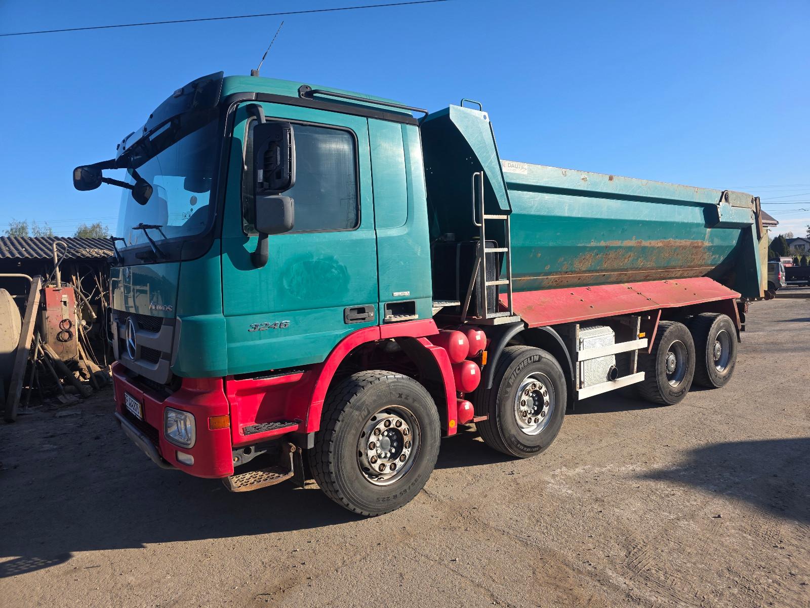 Mercedes-Benz Actros Mp3  8x4 Mulda Schwalzmuller 18m3 Retarde