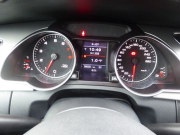 Audi A5 Coupe  2.0 TFSI S Line AT-Motor LederMMI Nav
