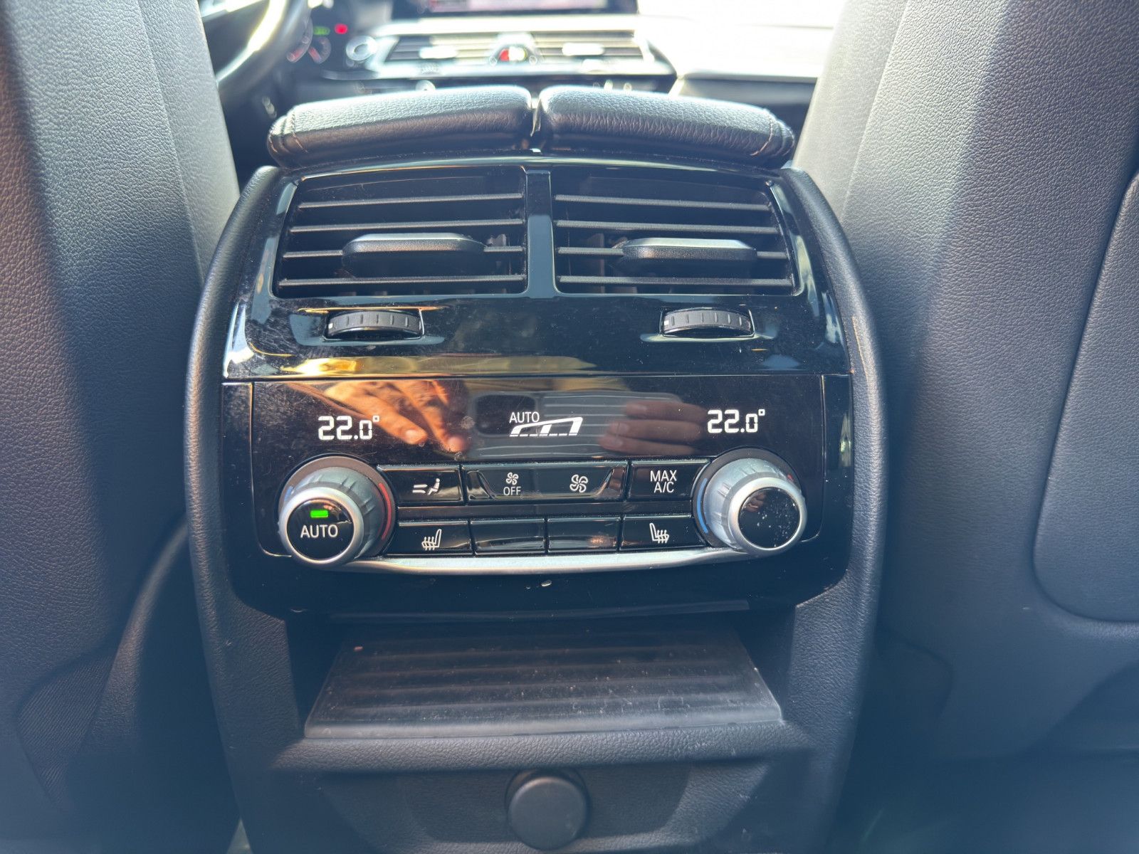 Fahrzeugabbildung BMW 540 d Touring xDrive MSport/2.Hand/Pano/H&K/