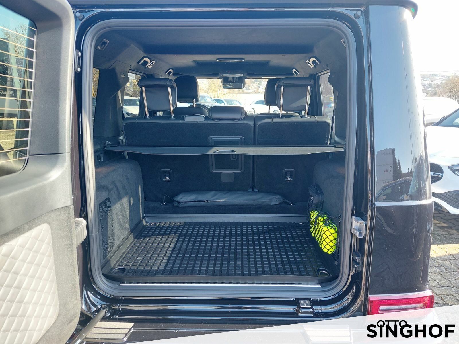 Fahrzeugabbildung Mercedes-Benz G 450 d AMG +Superior+Night+AHK+dyn.LED+360°+20"