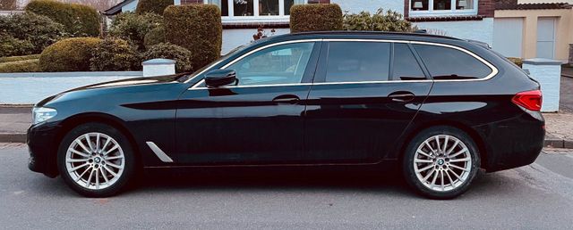BMW Schöner BMW 520 D-Touring, AHK, schwarz, T...