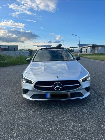 MERCEDES-BENZ Mercedes Benz Cla 220d