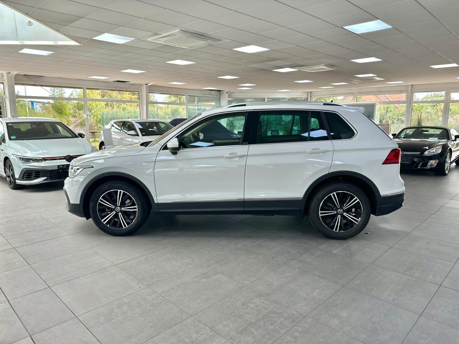 Volkswagen Tiguan Move 1.5 TSI ACC NAVI LED APP AHK
