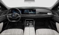 BMW 750 - Vorschau Bild 3