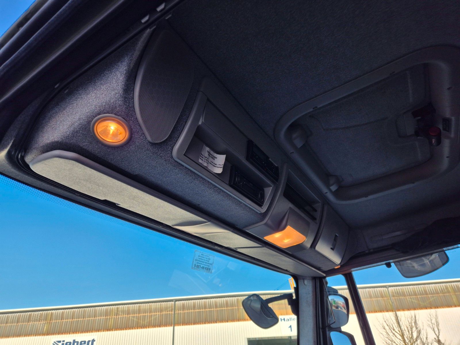 Fahrzeugabbildung Iveco Eurocargo 100E22 4x4 Pritsche